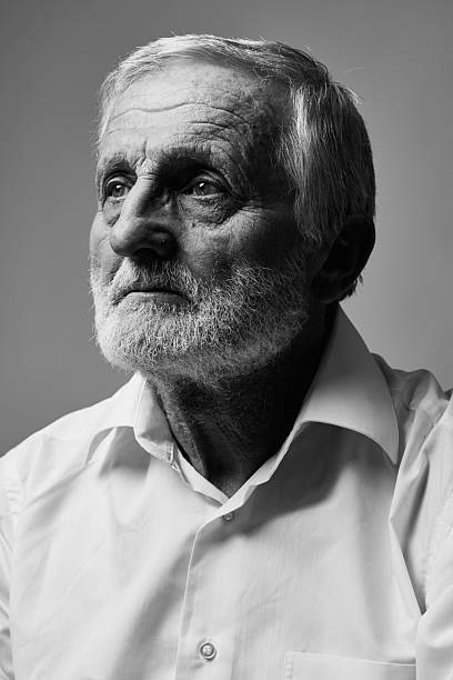 🇺🇸 Harlan M., 69 — Asheville, North Carolina, United States